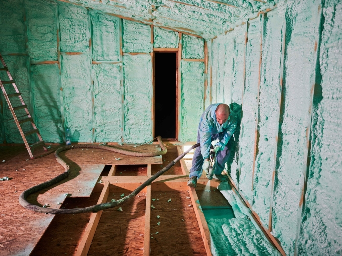 Understanding Vapor Barriers: When You Need Them and When They Cause Problems